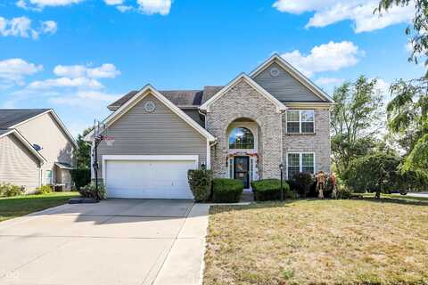 12121 Cedar Crest Court, Noblesville, IN 46060