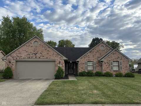 819 Cypress S, Greenwood, IN 46143