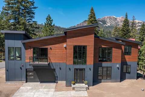 380 Pine St, Mammoth Lakes, CA 93546