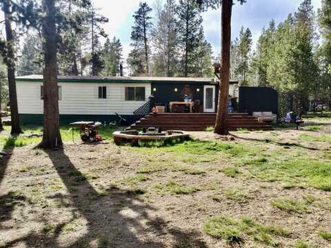 53729 Pradera Place, La Pine, OR 97739