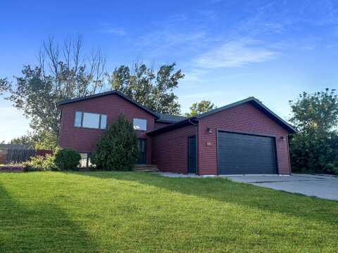 510 16th Street, Minot, ND 58701