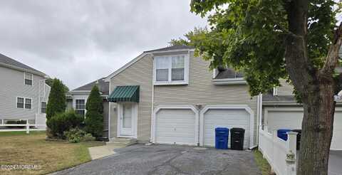 37 Baytree Circle, Middletown, NJ 07748