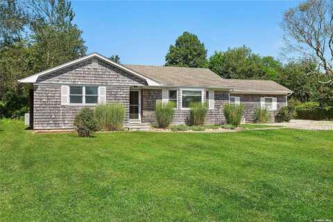 25 S Federal Street, Montauk, NY 11954