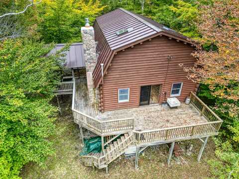 2032 Ridgeview Road, Carrabassett Valley, ME 04947