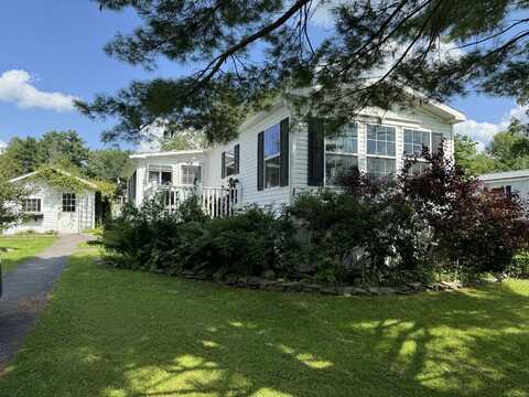 3 F Street, Bangor, ME 04401