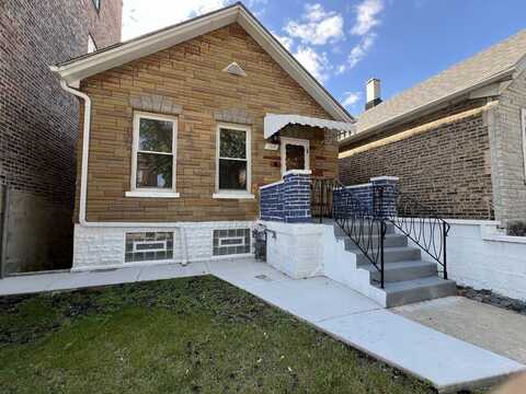 3318 S Union Avenue, Chicago, IL 60616