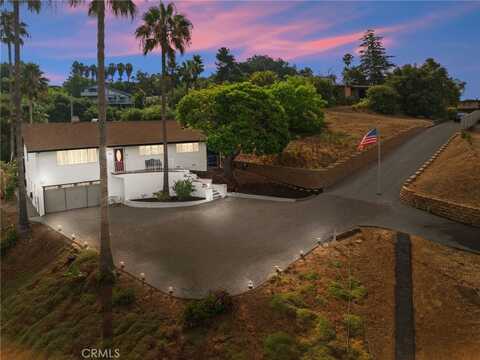 140 Mason Road, Vista, CA 92084