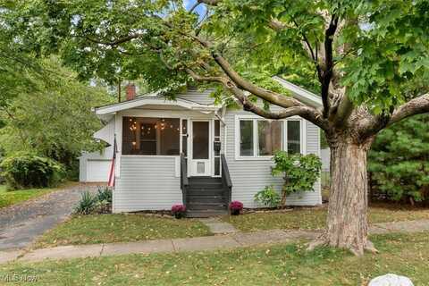 433 Center Avenue, Cuyahoga Falls, OH 44221