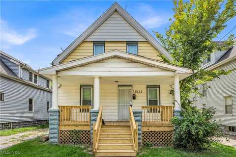 12822 Ferris Avenue, Cleveland, OH 44105