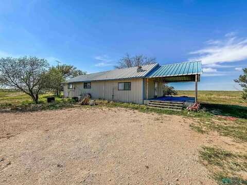 15101 N Knowles Road, Hobbs, NM 88260