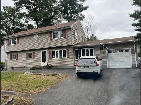 24 Greenwood Drive, Nashua, NH 03062