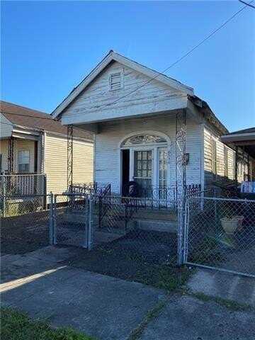 8510 COHN Street, New Orleans, LA 70118