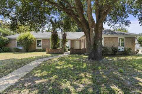 4715 Woodcliff Dr, Pensacola, FL 32504