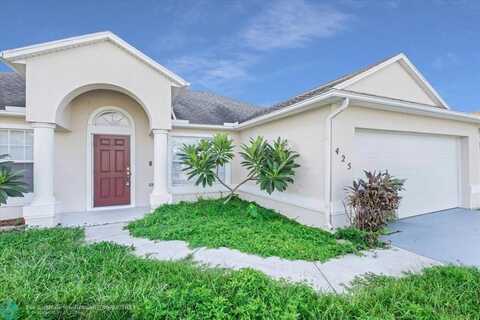 425 SW Bradshaw Cir, Port Saint Lucie, FL 34953