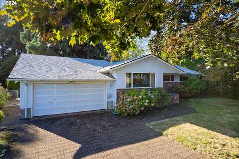 2601 SE 58TH AVE, Portland, OR 97206