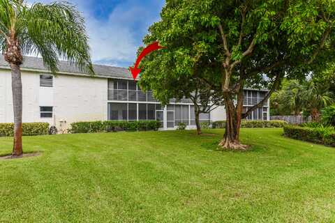 10 Garden Street, Tequesta, FL 33469