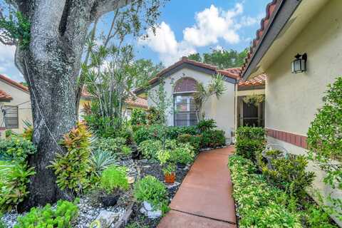 10021 Andrea Lane, Boynton Beach, FL 33437