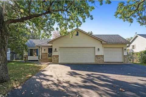 38538 8th Avenue, North Branch, MN 55056