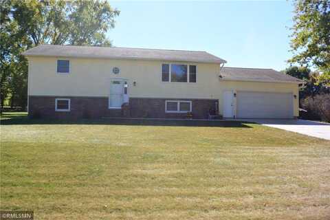 610 5th Street E, Glencoe, MN 55336