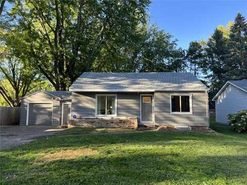 6428 Upper 48th Street N, Oakdale, MN 55128