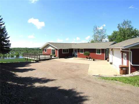 4070 90th Avenue SW, Montevideo, MN 56265