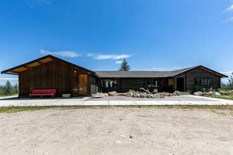 8405 W Cross Cut Rd, Deer Park, WA 99006