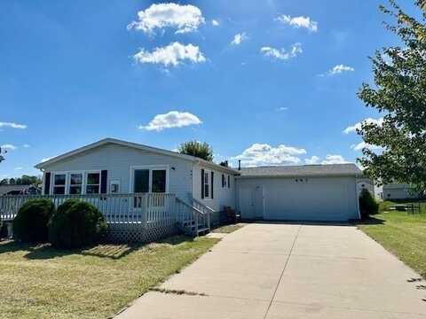 441 Red Spruce Avenue, Baraboo, WI 53913