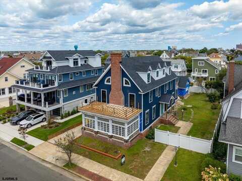 15 S Cornwall Ave, Ventnor City, NJ 08406