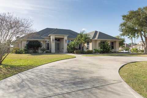 15 Whooping Crane Dr., Laguna Vista, TX 78578