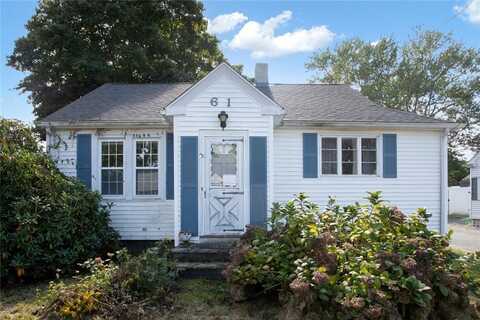 61 Haskins Avenue, Tiverton, RI 02878