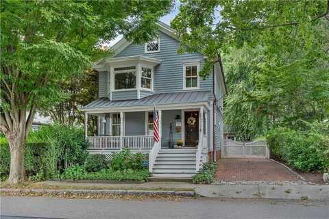 89 Gibbs Avenue, Newport, RI 02840