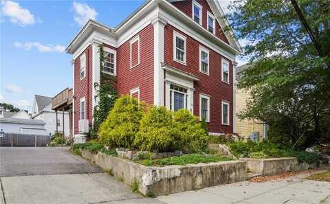 76 Pitman Street, Providence, RI 02906