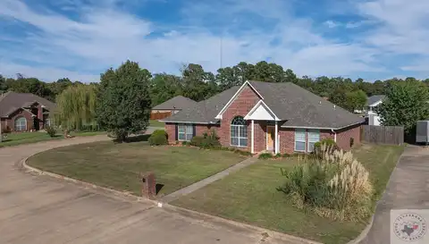 107 Corley Circle, Wake Village, TX 75501