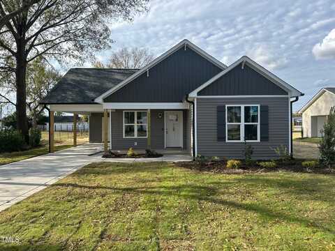 806 S Magnolia Avenue, Dunn, NC 28334