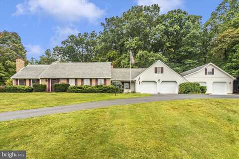 11787 WOODLEA DRIVE, WAYNESBORO, PA 17268