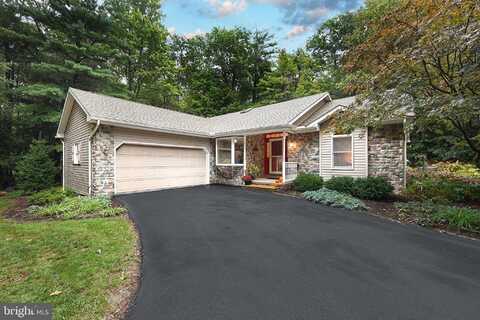 47 WHITE PINE DRIVE, ORRTANNA, PA 17353