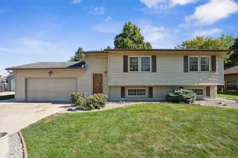 4731 Leslee Lane, Waterloo, IA 50701