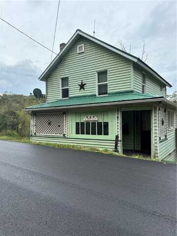 397 Purchase Line Rd, Ernest, PA 15734