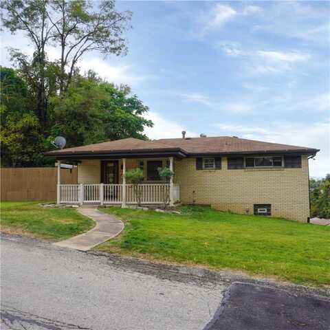 807 Clearview Dr, Penn Hills, PA 15147