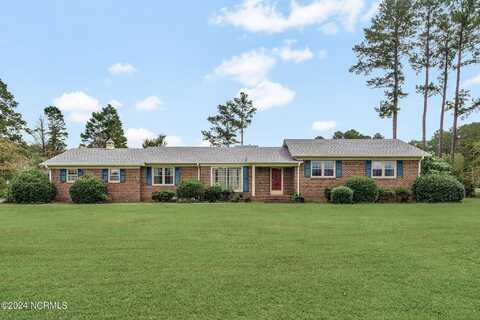 1279 Bay Road, Teachey, NC 28464