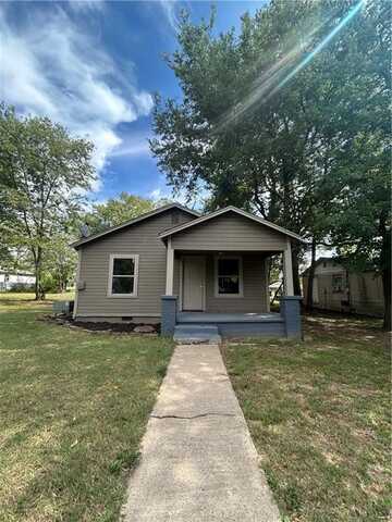 114 N Main AVE, Lincoln, AR 72744