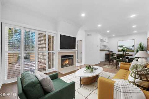 5792 Oak Bend Lane, Oak Park, CA 91377