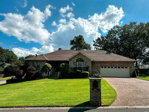 309 River Oaks Boulevard, Searcy, AR 72143