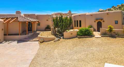 5546 Grand Avenue, Yucca Valley, CA 92284