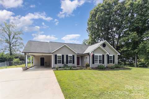 105 Chinaberry Court, Gastonia, NC 28052