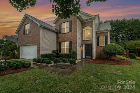 13105 Greencreek Drive, Charlotte, NC 28273