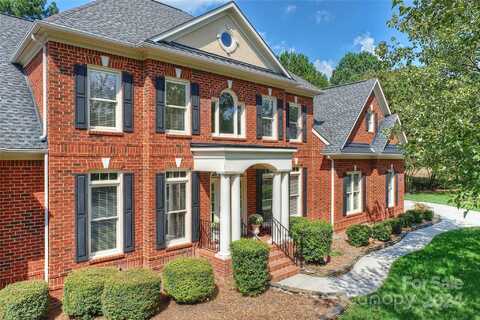 4004 Wallbrook Drive, Matthews, NC 28105