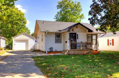 2411 50th Street, Des Moines, IA 50310