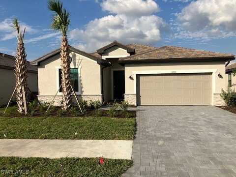 13838 Hunter Oak Drive, Fort Myers, FL 33913