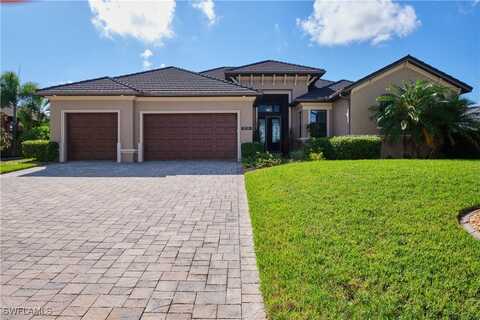 11728 Royal Tee Circle, Cape Coral, FL 33991